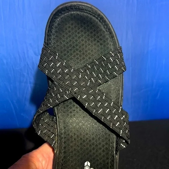 Skechers Outdoor Lifestyle Sandals Womens 11.0 Black Woven Slip On Memory Foam - Picture 8 of 8
